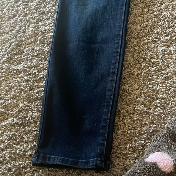 These are brand new never worn skinny jeans - Picture 5 of 7